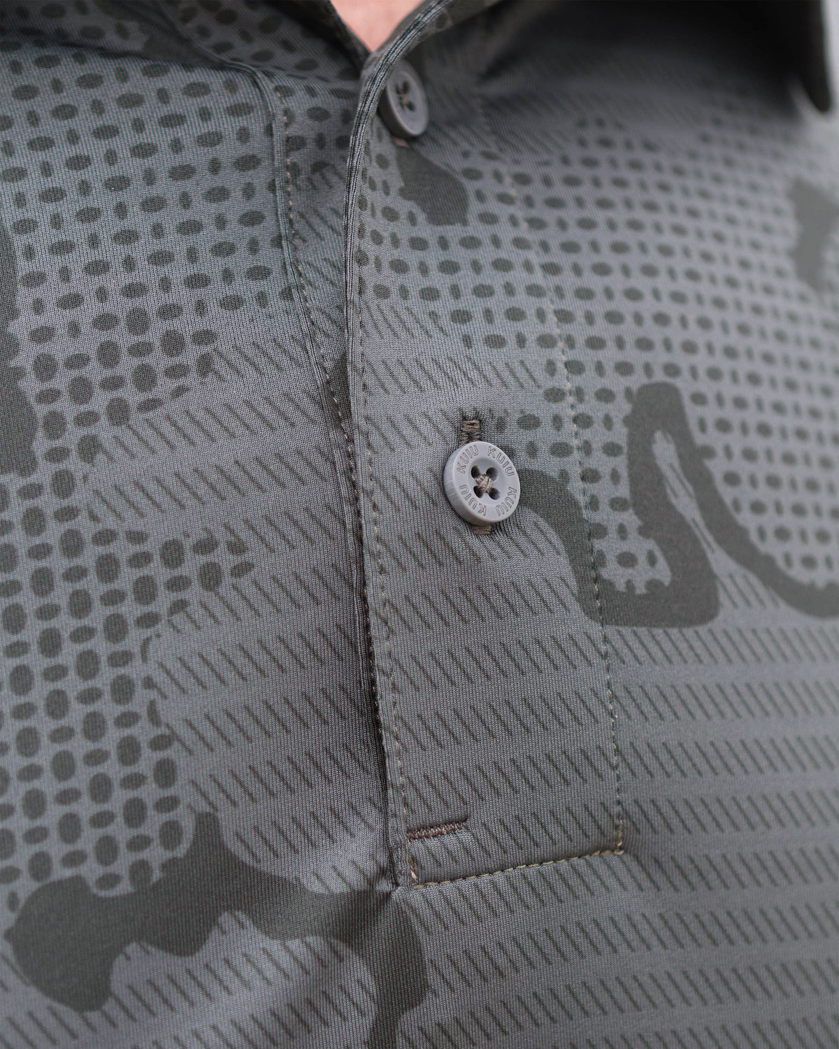 KUIU Performance Polo | Gunmetal Tonal